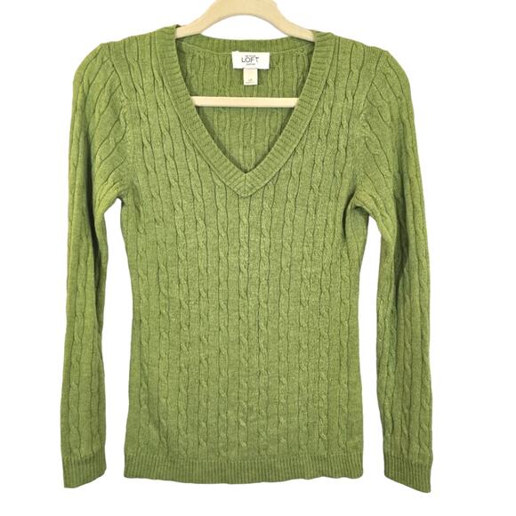 M Ann Taylor Loft Petites Womens Green V Neck Cable Knit Sweater Size SP Office - Picture 1 of 8